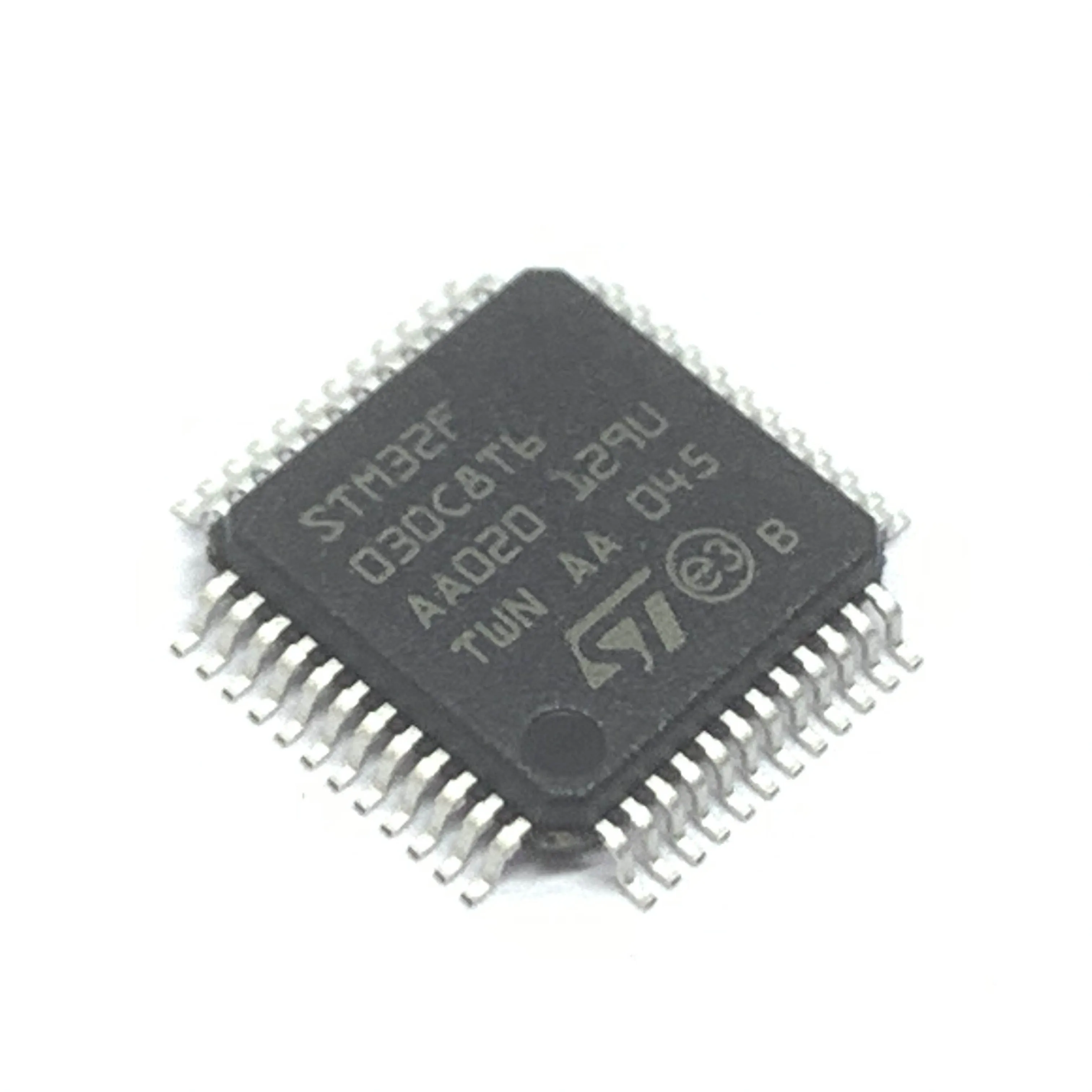  Микроконтроллер Merrillchip STM32 микроконтроллер STM32F030C8T6 с чипом интегральная схема 32 бит 64 КБ FLASH 48