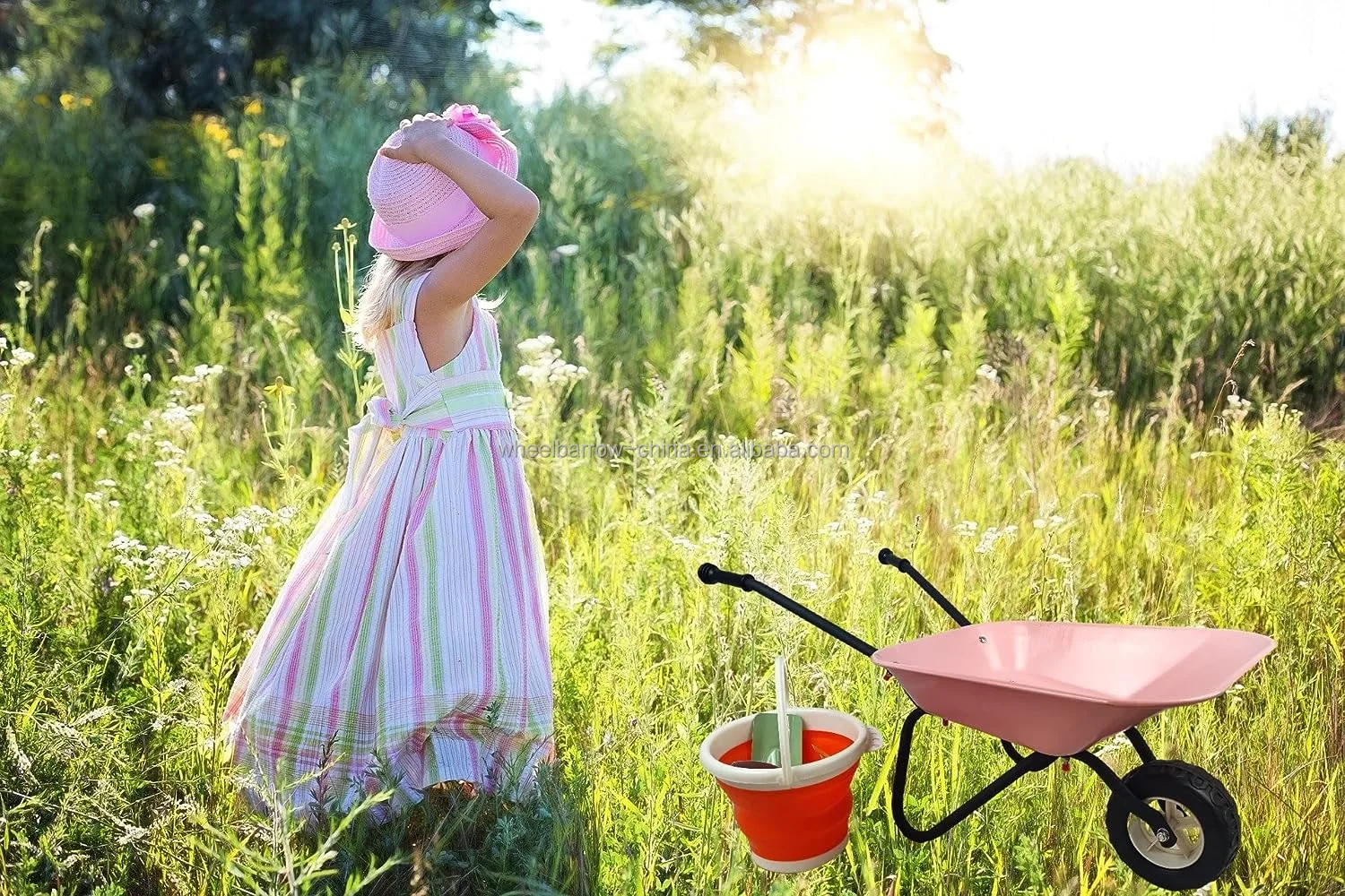 Kids Wheelbarrow Outdoor Kids Toy Wheelbarrow Steel Tray Rubber Hand Grip Durable Metal Child Barrow Toddler Garden Wheel Barrel