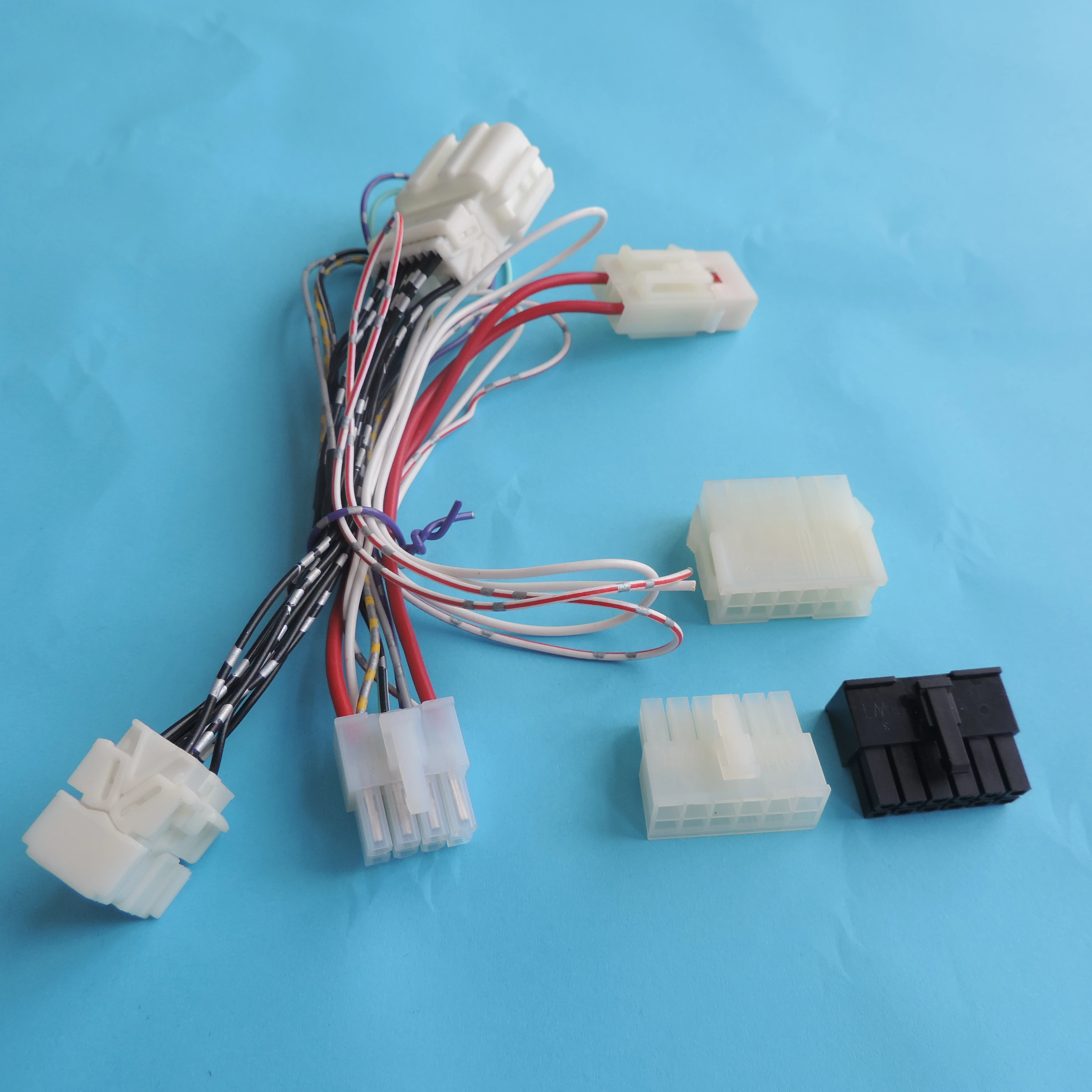 39-01-2080 dual housing 5557 Molex 8 pin 4.2mm pitch Mini-Fit wire harness connector 39012080 wiring harness manufacturer