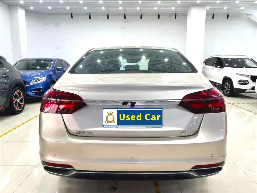 Boutique fairly Used Geely cars Cheap price Left Hand Drive Car from China factory Geely Emperor used cars sale