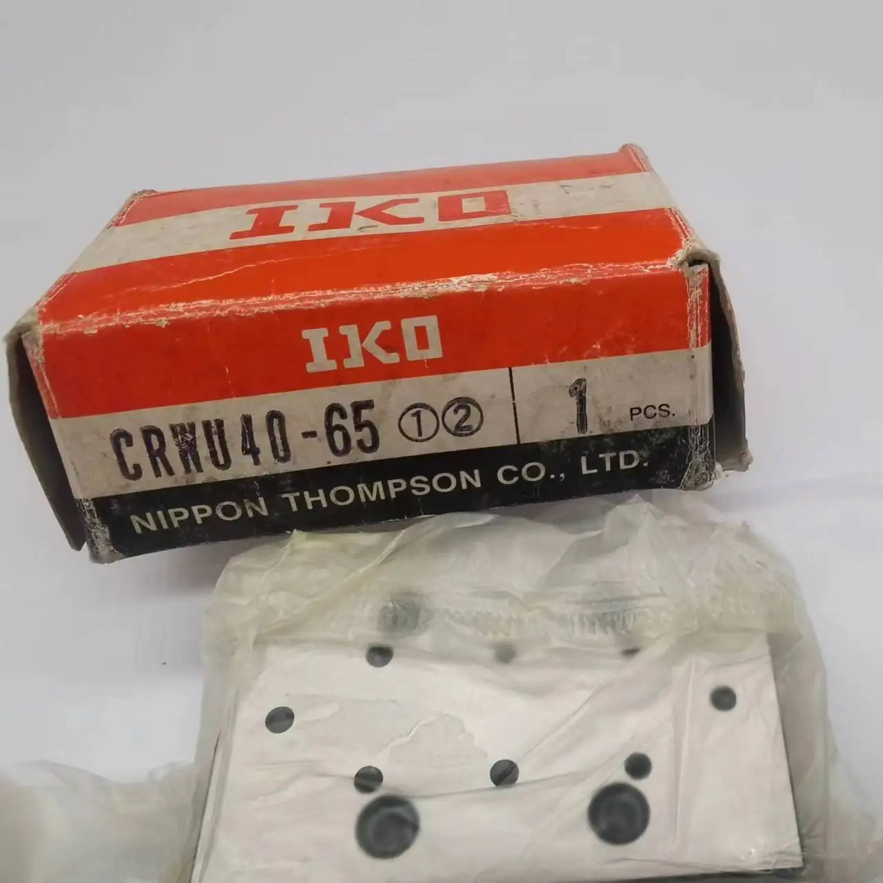 JAPAN IKO Crossed Roller Way CRWU60-55 CRWU60-80 CRWU60-105 CRWU60-130 CRWU60-155 CRWU60-180 CRWU60-205 linear sliding table