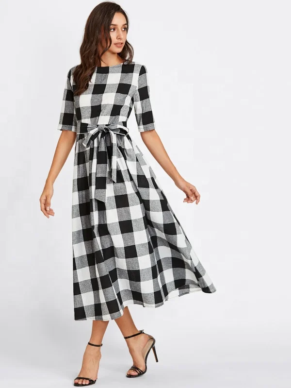 2022 Fashion Half Sleeve Black and Red Gingham Long Maxi Dress for Women