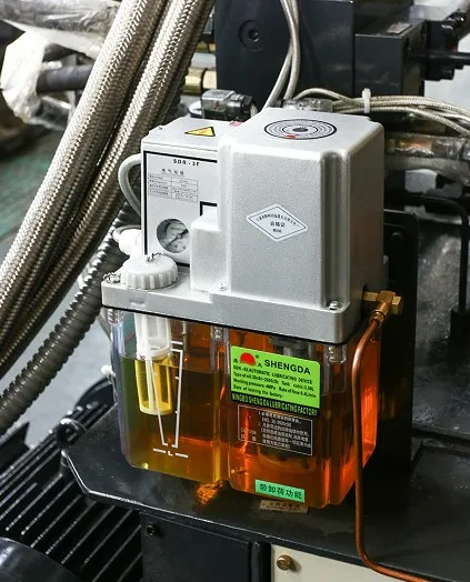 
38Ton /380KN copper/brass cold chamber die casting machine in ningbo 