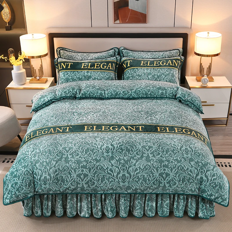 Wholesale New Design High Quality Printed Milk Velvet Warm Duvet Cover Skirt Bedding Sets