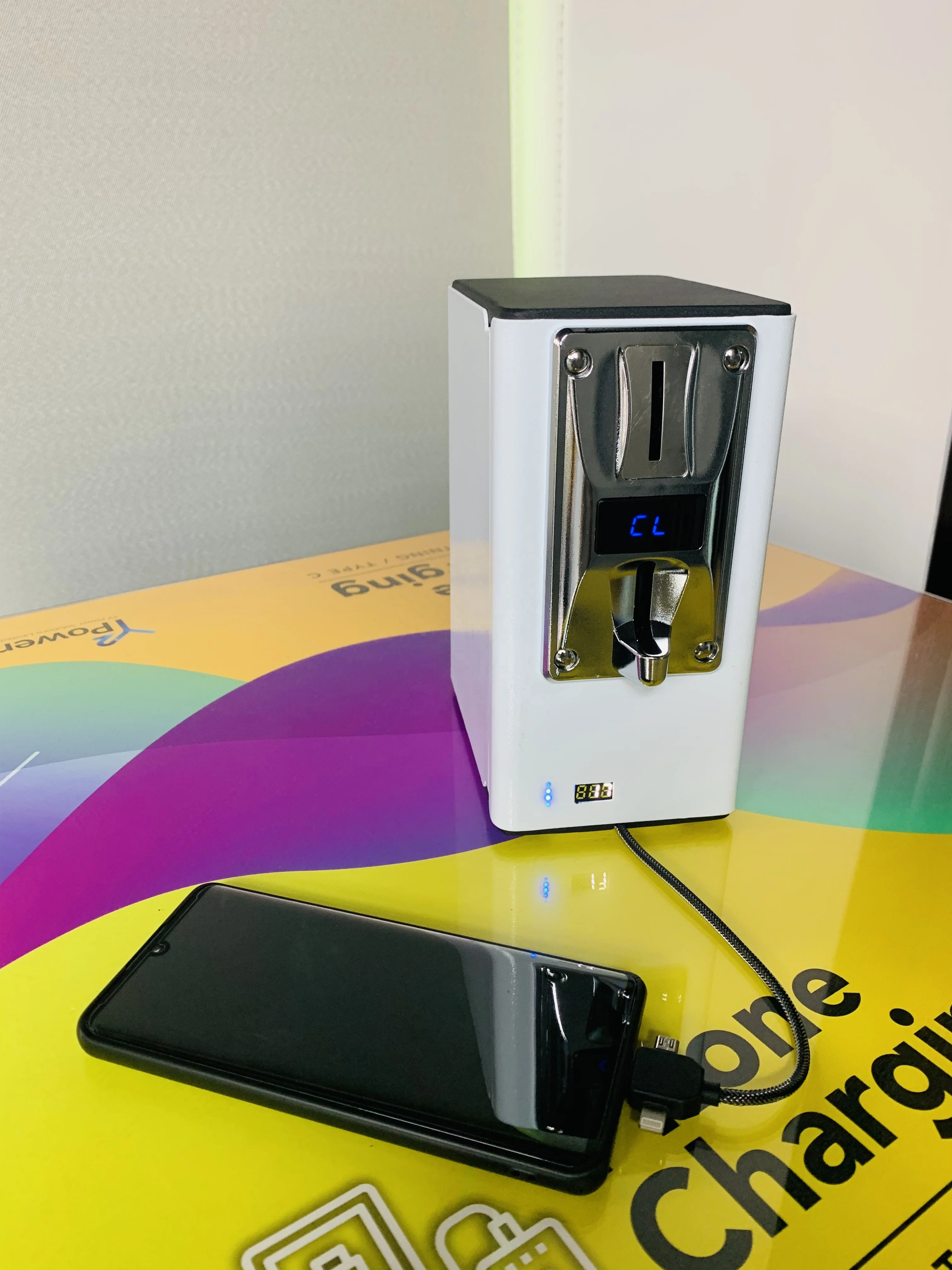 Y2Power YOO Multiple Cell phone charger with Coin Operated Desktop Mobile Charging Station PB-C001-Y2