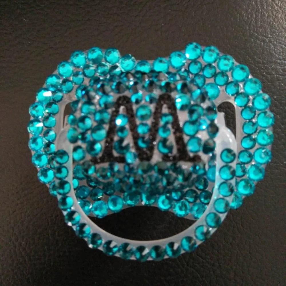 Wholesale Custom Letter Binky Diamond Baby Pacifier Beaded Silicon Baby Sleep Soother for Newborn Shower Gift
