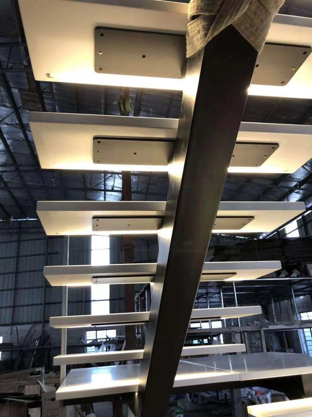 VIKO Mono Stringer Steel Wood Staircase