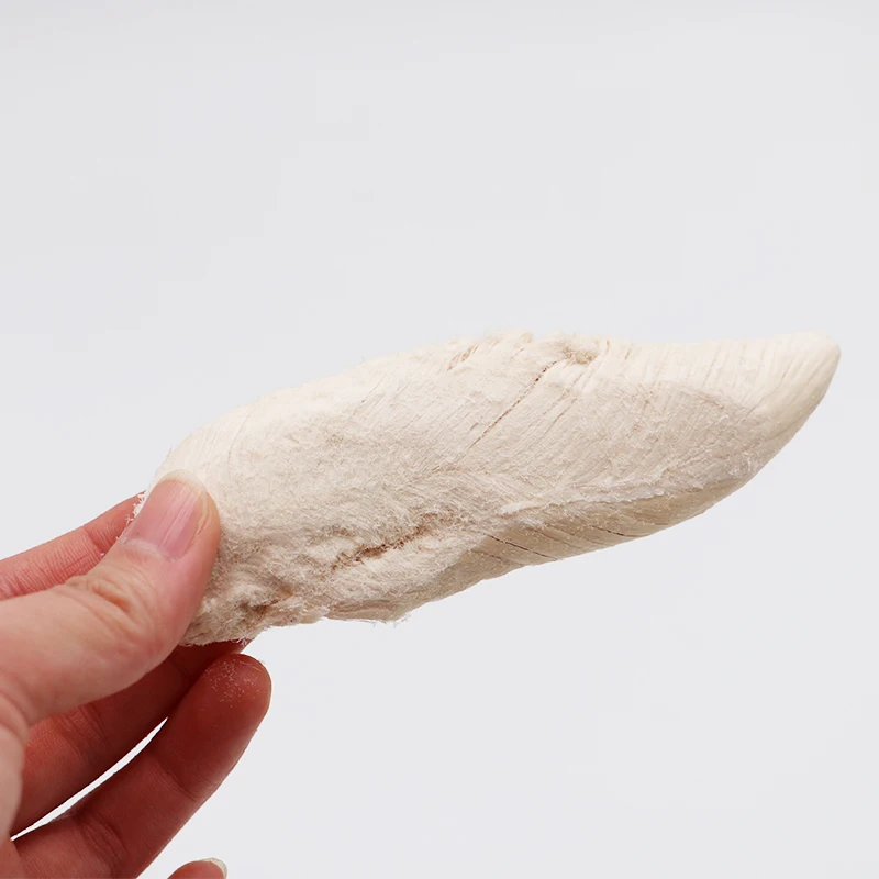 Wholesale OEM High Quality Freeze Dried Pet Food Chicken Cubes Chicken Breast Cat Food Pet Treats