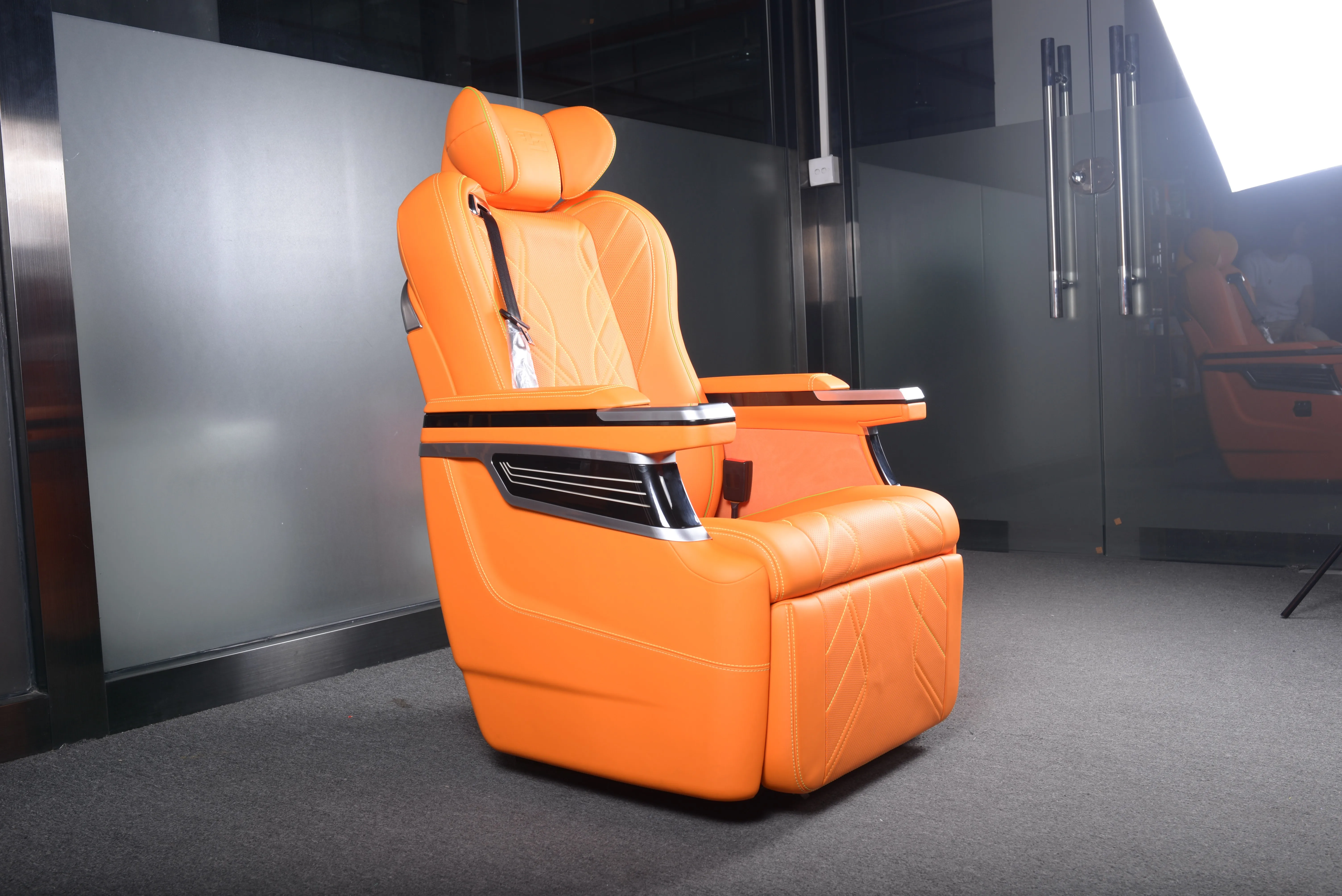 VIP MVP VAN car seat rotating touch screen massage wireless charging original base seat for Ford Transit