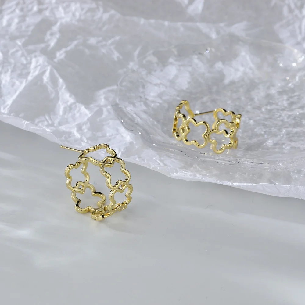 Fashion Metal Geometric C Type Stud Earrings Gold Flower Stud Earrings for Women Birthday Party Seaside Vacation Jewelry Gift
