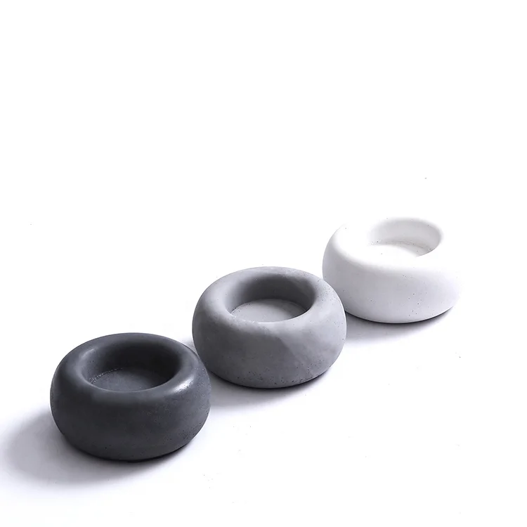 Wholesale Best Selling Modern Cement Concrete Custom Logo Candle Holder Creative Desktop Decorative Concrete Candle Vessels