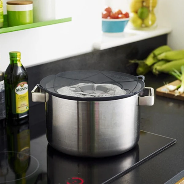 
OEM Factory Multi-Function Kitchen Tool Silicone Spill Stopper Pot Cover Lid Boil Over Safeguard 