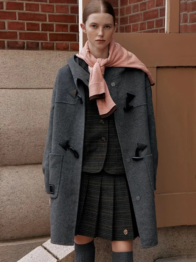 Women wool horn button mid-length woolen coat