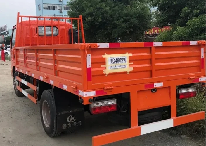 cheap price mini 1.5T 2T forland diesel Cargo lorry truck for sale new China manufactured pickup lorry carrier price