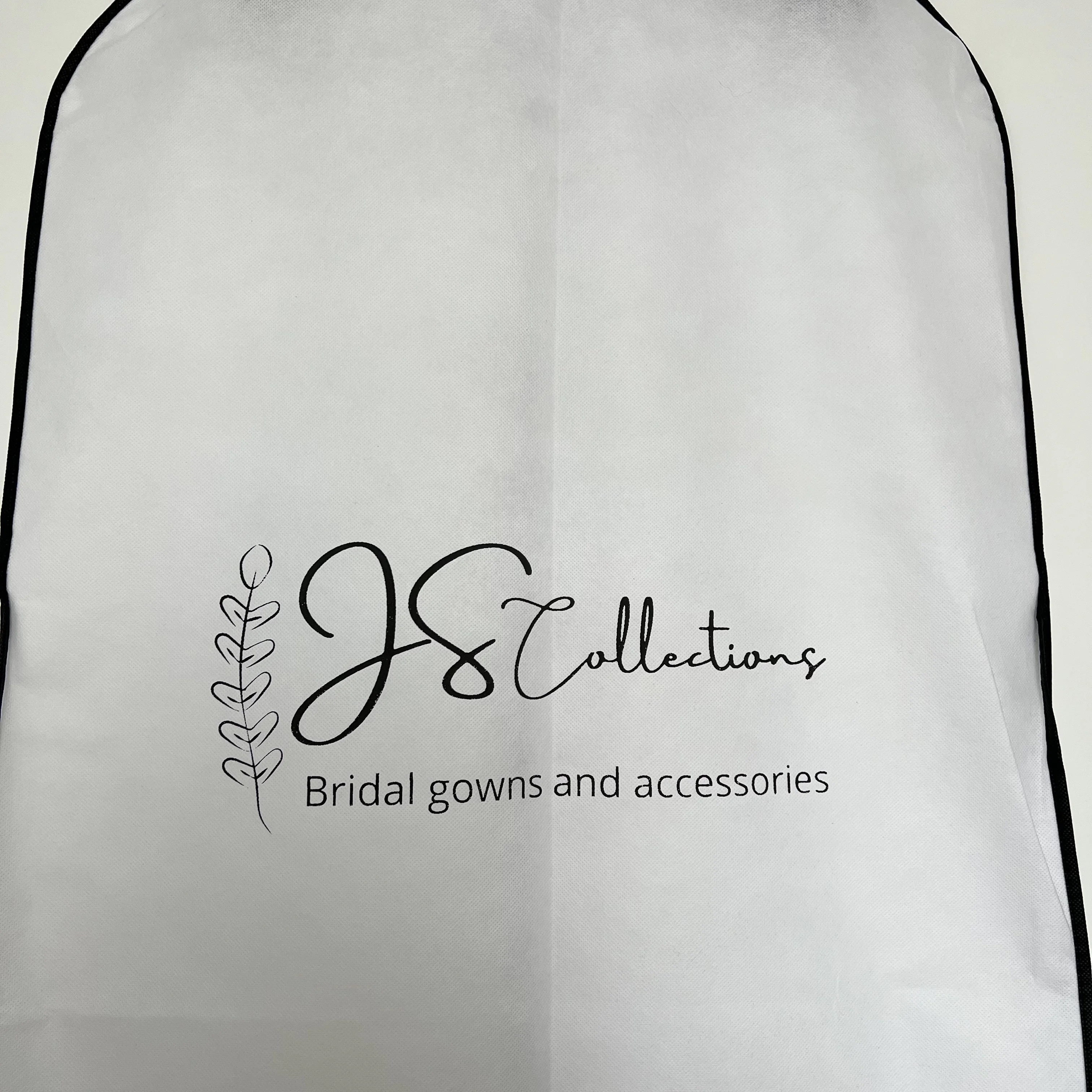 72inch white nonwoven garment bag foldable dress cover bag 72' custom printed wedding dress bag cover