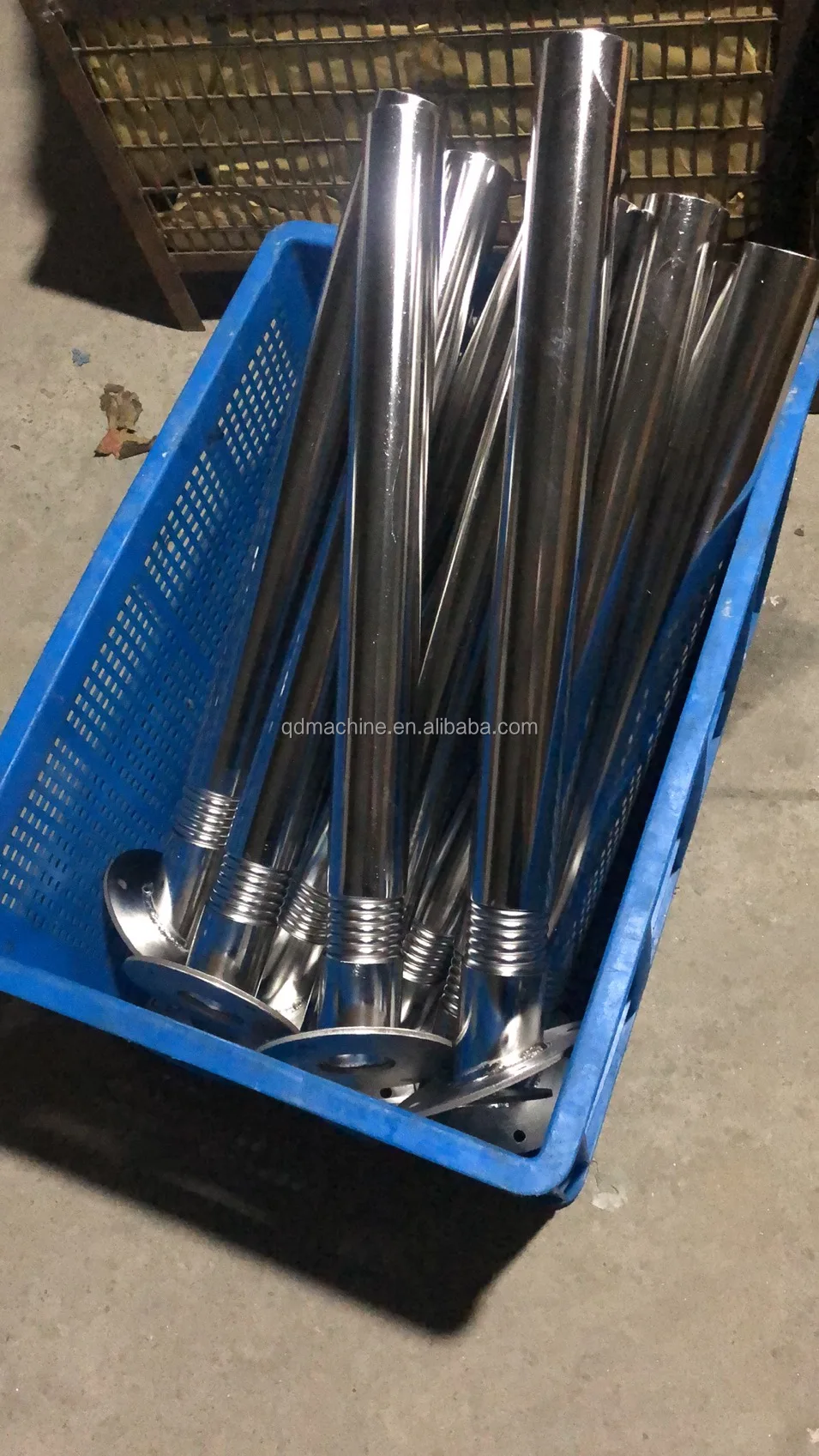 Ceiling Boom for car washing  360 Rotating Scratch-Free Washing Brush Extension, Wall-mounted Spray Boom Preventing Tangling and