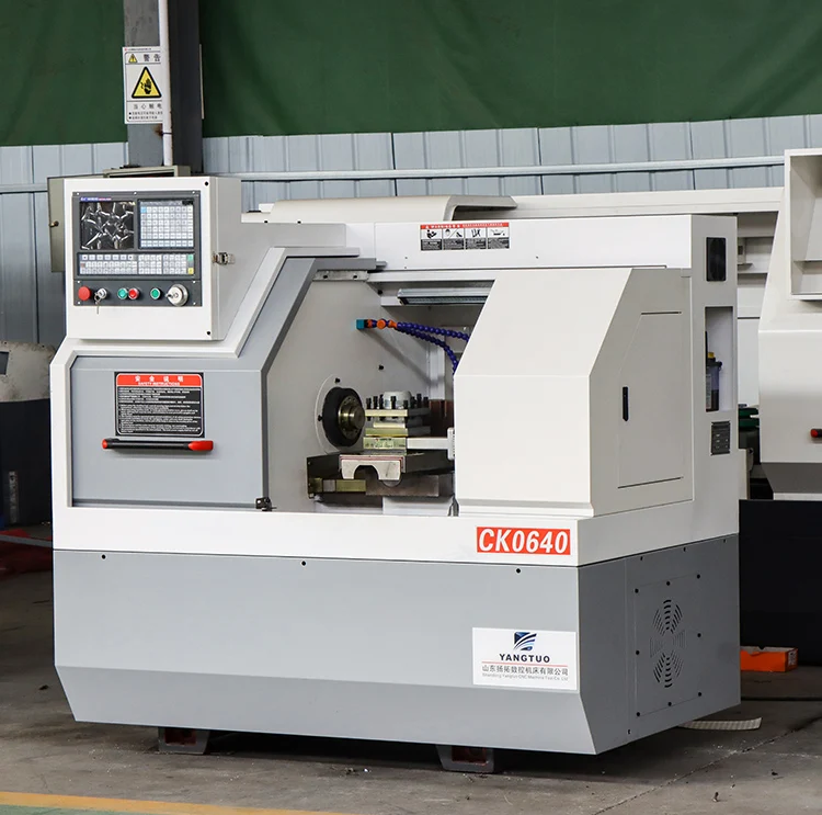 China CNC lathe machine bench CK0640 Mini CNC Lathe