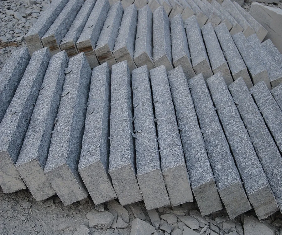 Kerbstone Granite kerbs Grey curbs stones