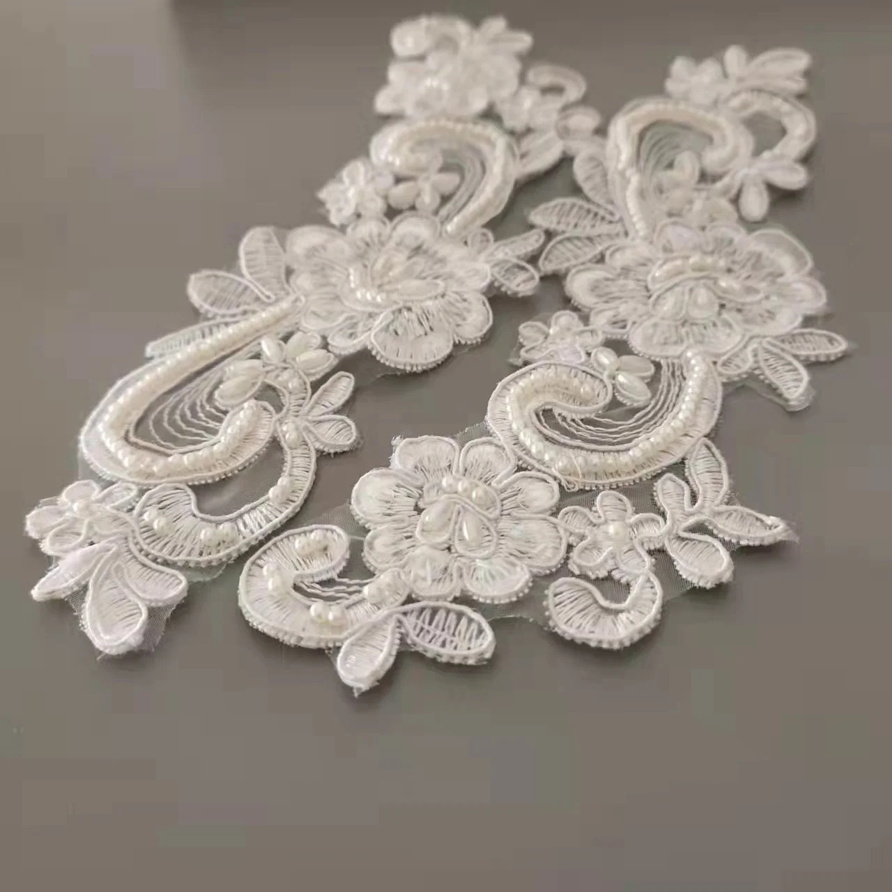 Elegant Beaded Pearl Flower Applique for wedding decoration,Embroidery Sequined Floral Pair Applique For Garment