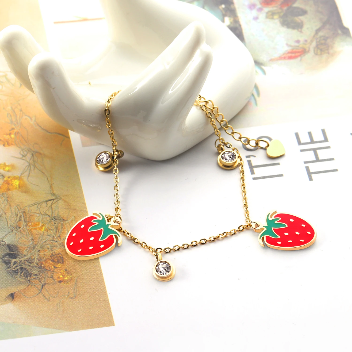 
Women Bracelet Jewelry Type Strawberry Pendant Bangle For Girls Cheap Price Stainless Steel Charm Bangles 