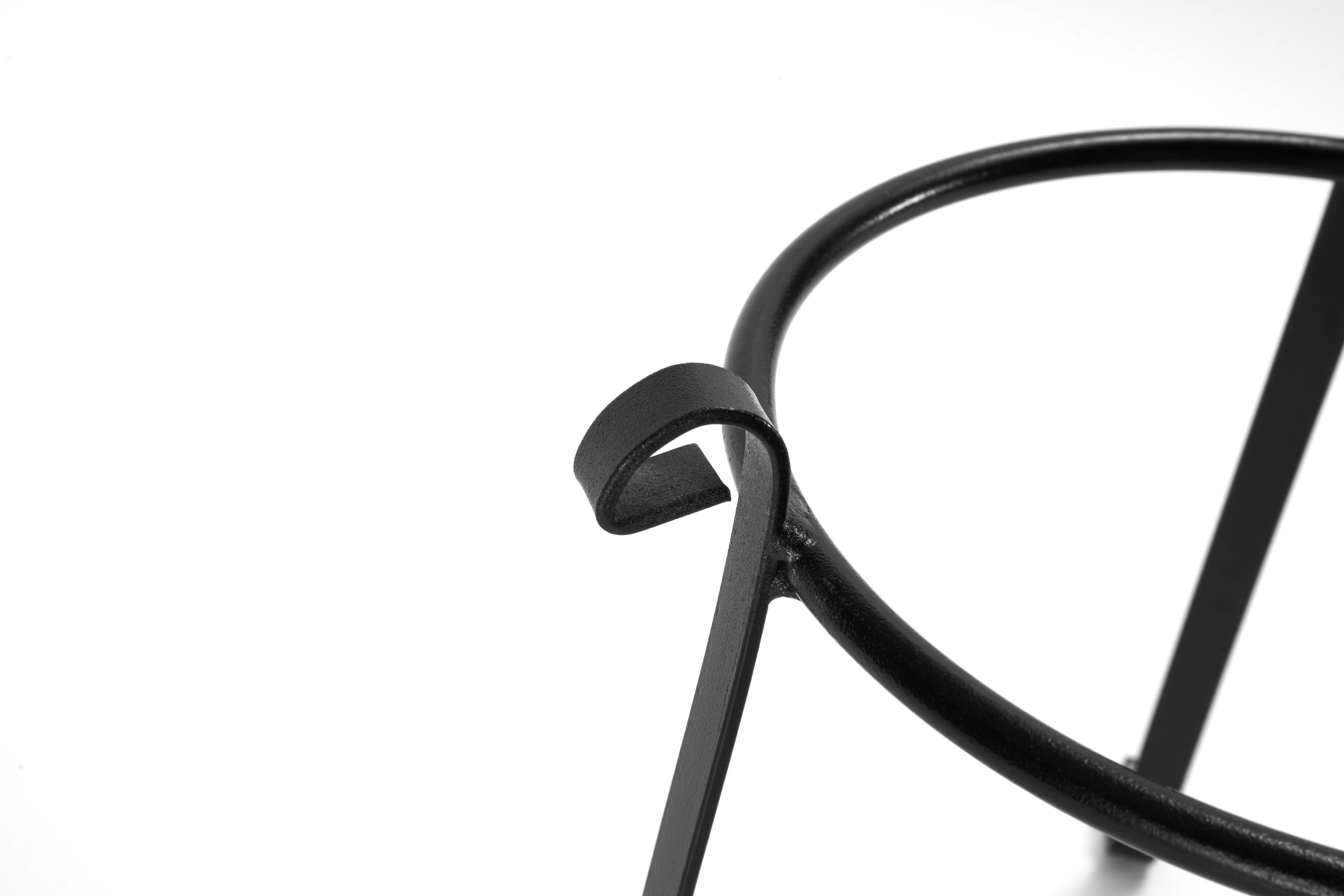 Factory wholesale 152110T 20*20 floor type porch flower pot rack