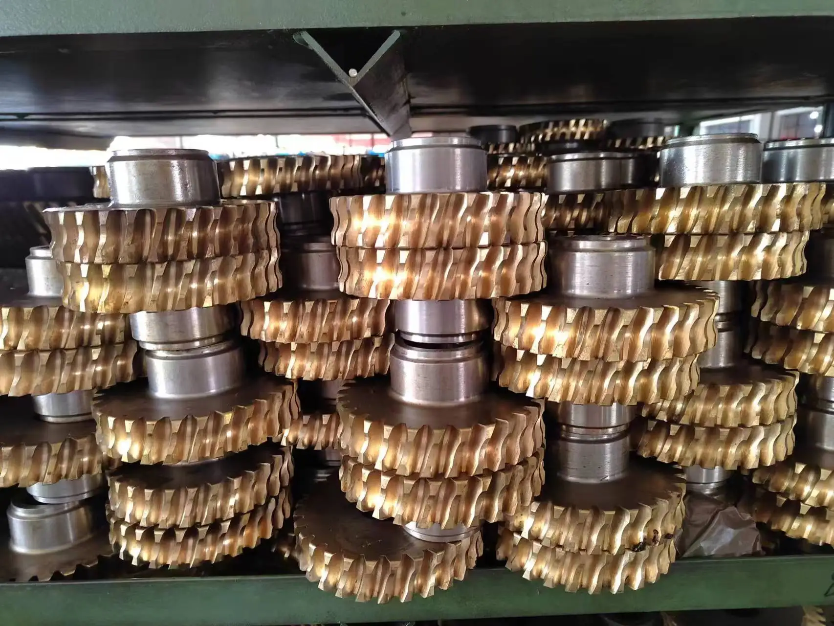 SA67 High efficiency reducer gearbox helical worm speed reducer transmission gearbox worm reducer