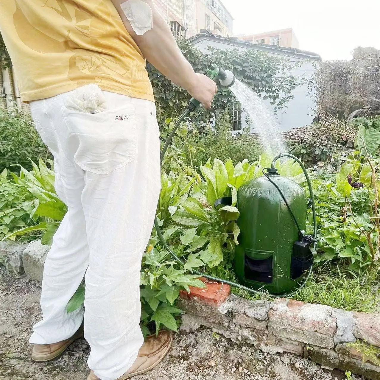 USB Shower Head With Hose And Pump Outdoor Camping Shower Water Bag portable rechargeable camping shower