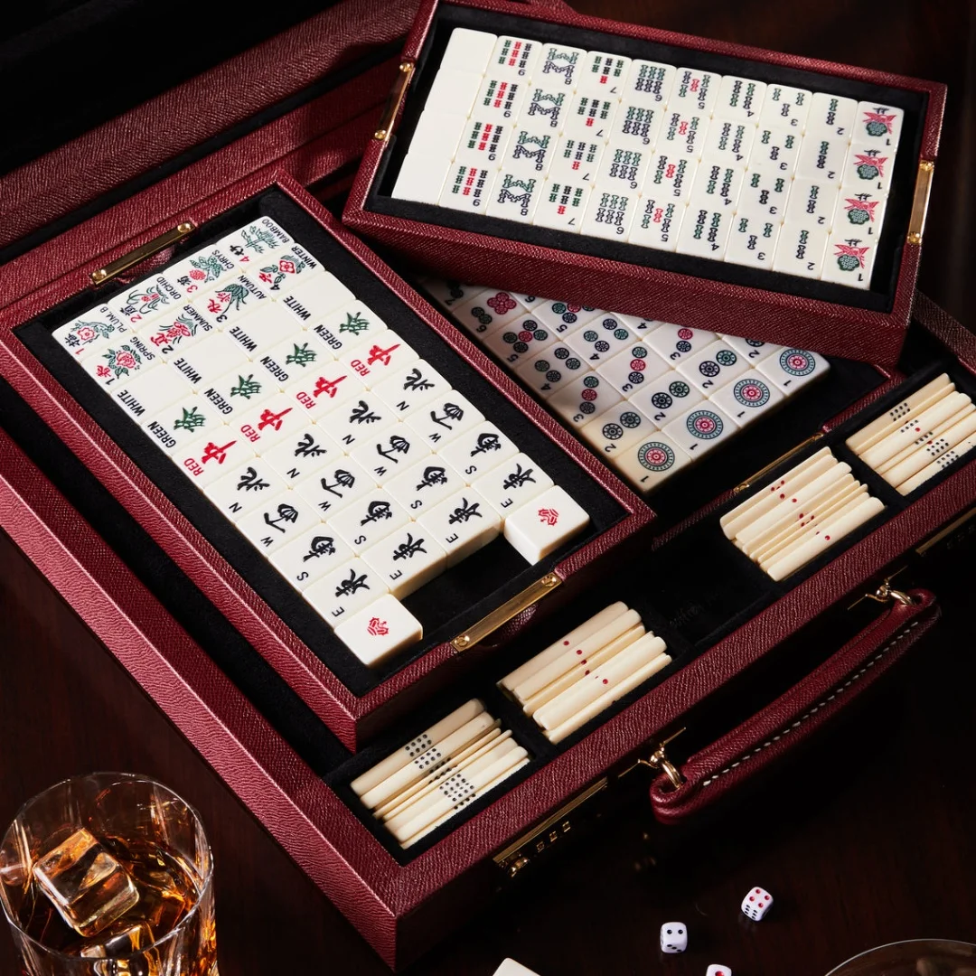 30mm Mini Travel Mahjong Box Pu Leather Ivory White American Mahjong Board Game Set Storage Case