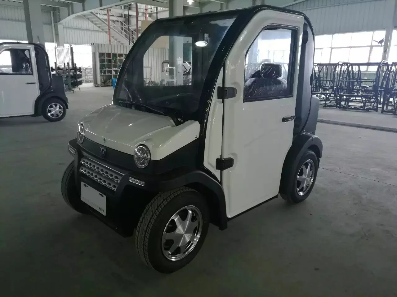 60V 120Ah F-019 Electric Car EEC COC Certificate Europe Market Electric Car