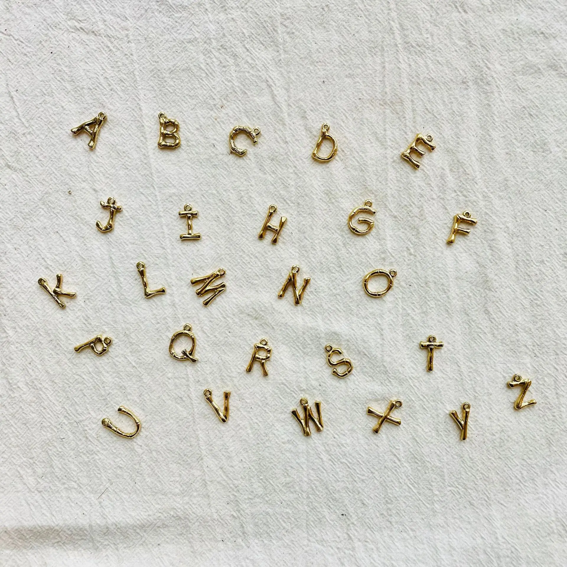 Initial Letter Pendant DIY Necklace Beach Conch Stainless Steel Charms Shell DIY 26 Alphabet Letter Pendant Necklace Set