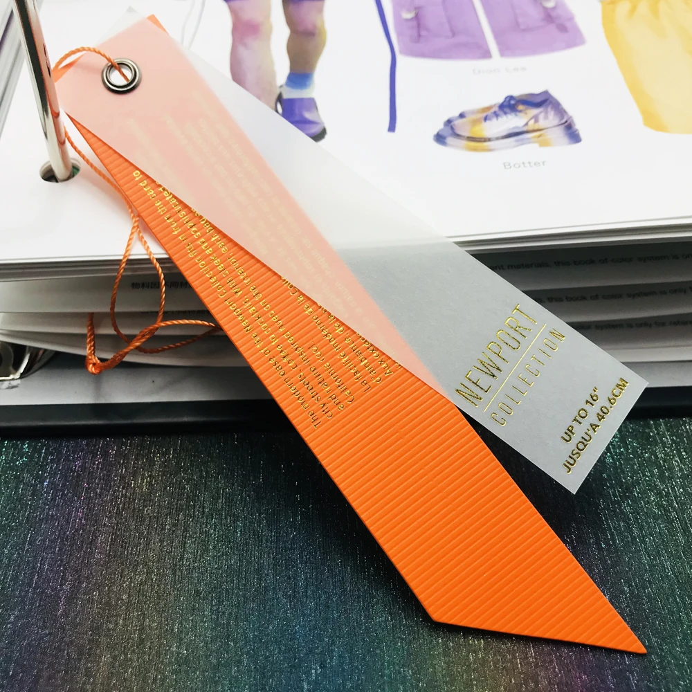 Custom Luxury Thick Black Hot Stamping Paper Garment Hang Tags