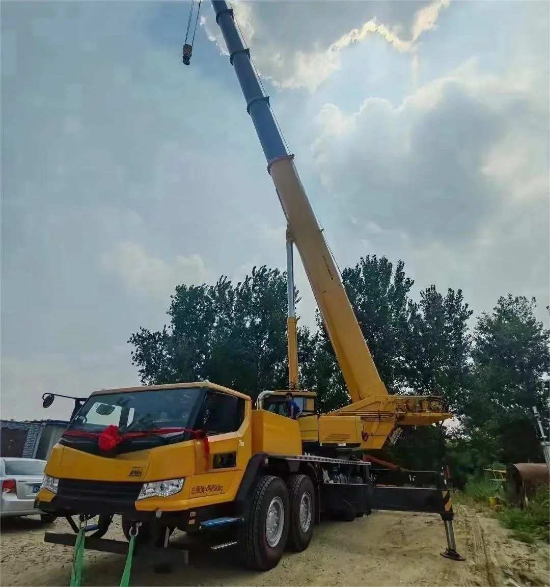 Продажа подержанного крана 130 тонн лучший китайский бренд кран XC @ MGQY25KXCT25 XCA130