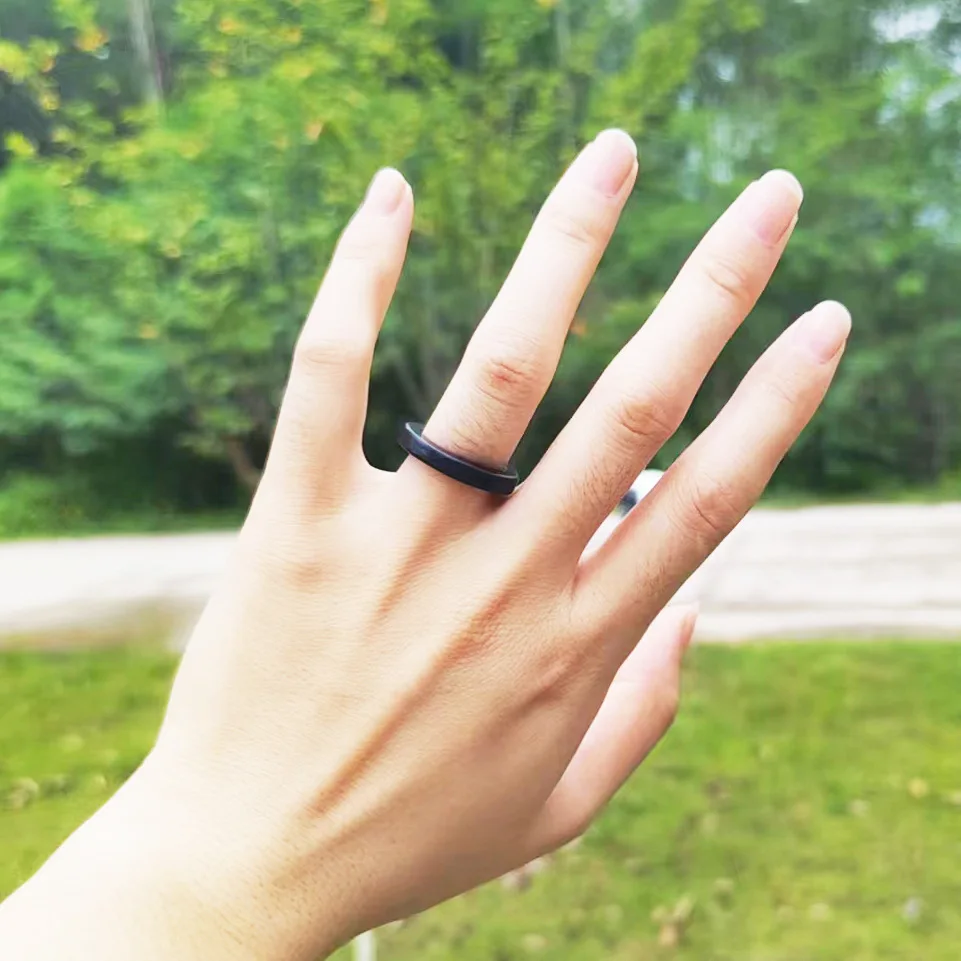 Wholesale Black Fashion Jewelry Reduce Radiation Natural Semi-precious Stone Quartz Shungite Ring