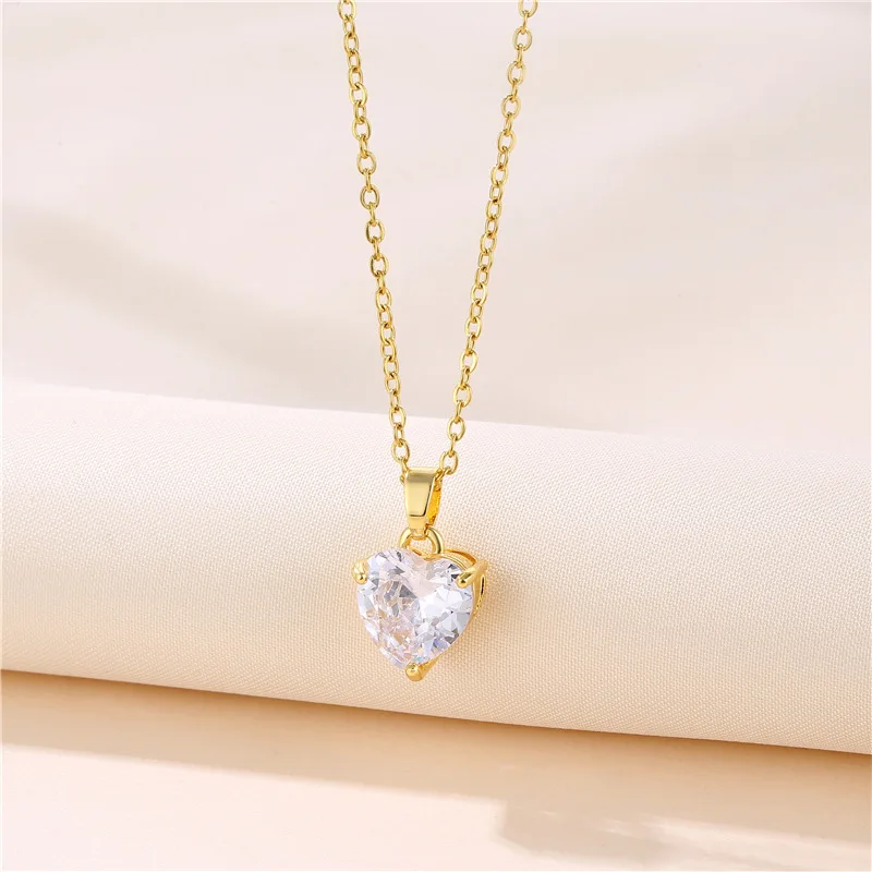 New Heart Shape Zircon Pendant Necklace 18k Gold Plated Stainless Steel Heart Diamond Necklace for Women