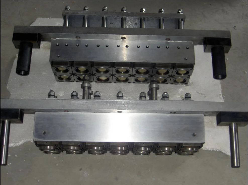 
Plastic Cup Thermoforming Machine 