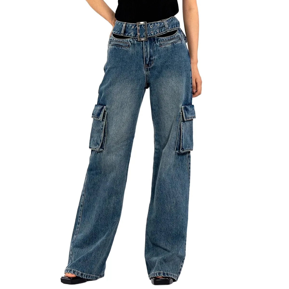 Женские джинсы-карго с несколькими карманами