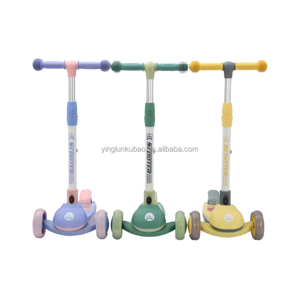 Детский скутер