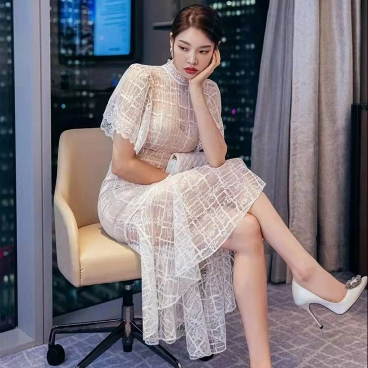 2022 spring and summer banquet white temperament slim-fit lace dress with fishtail ruffled sleeves