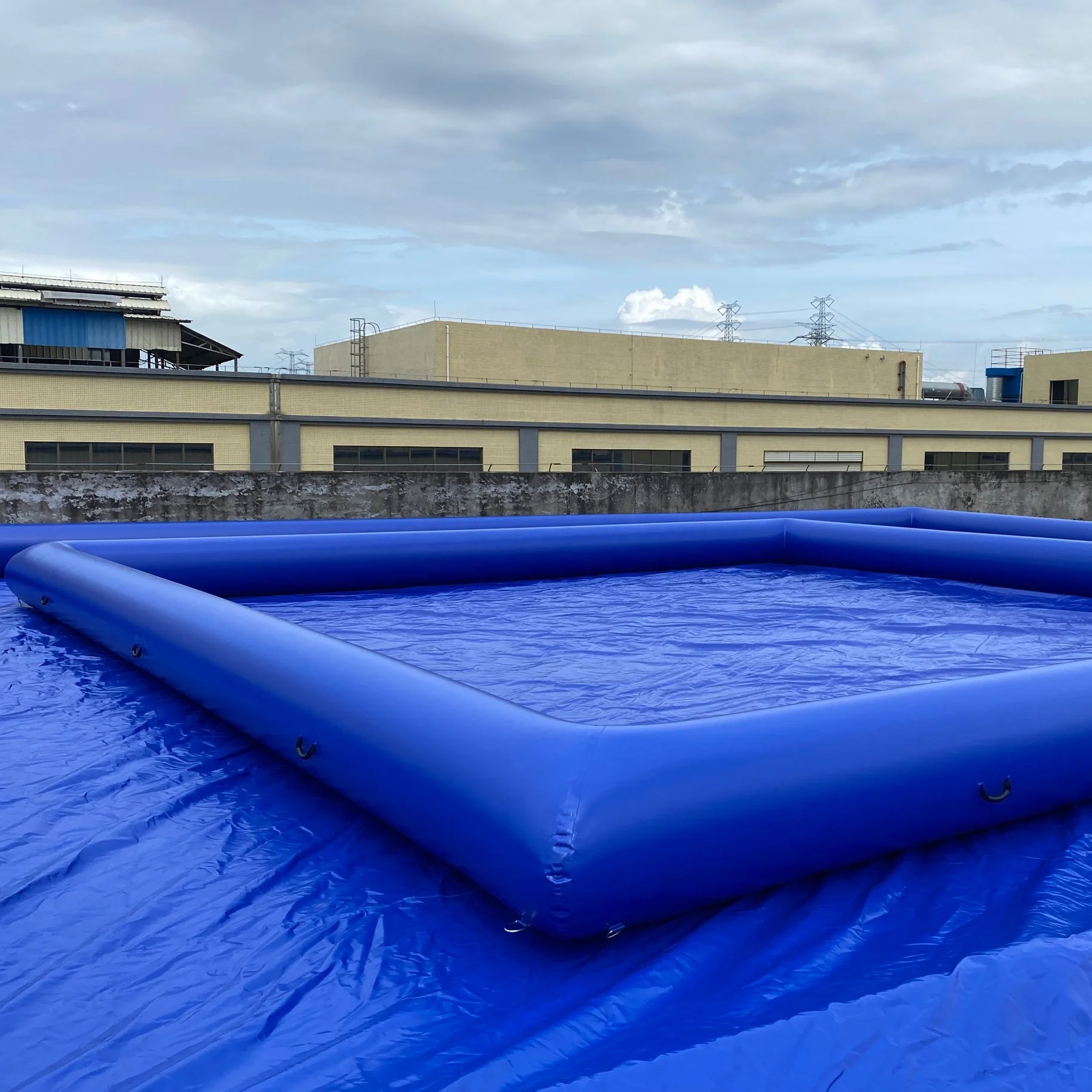 Cheap Price Popular Blue Pvc Large Outdoor Durable Inflatable Pool Adult Swimming Pool