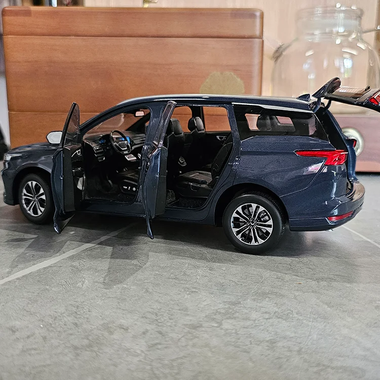 Оригинальная модель автомобиля Wuling Capgemini имитационная из сплава 1:18 масштаб Карибский синий подарок литой автомобиль