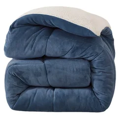 Wholesale cheap custom modern high quality everyone love cotton thick camping quilt down