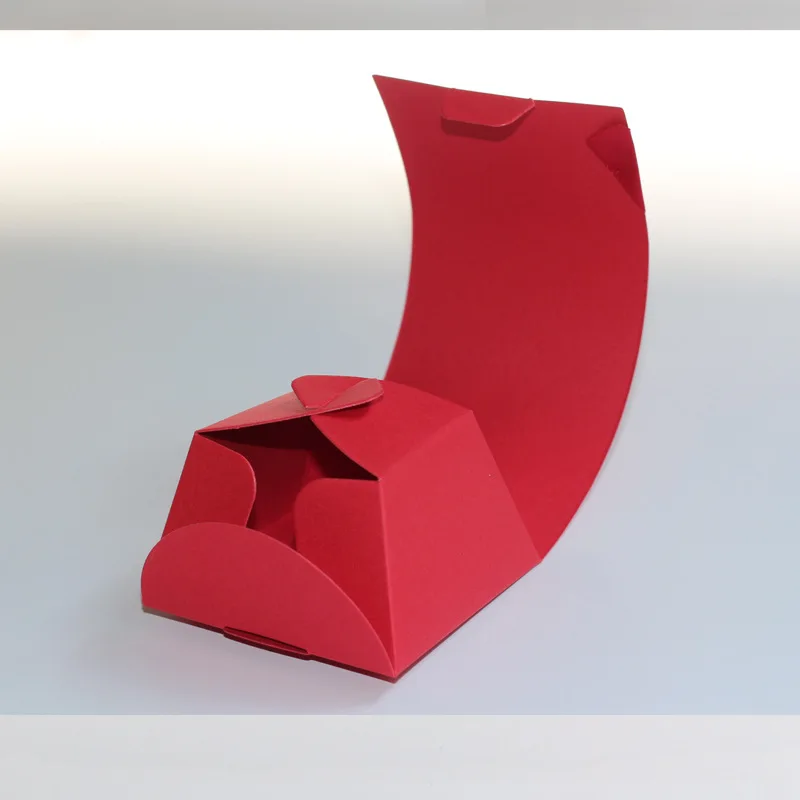 red color wedding candy box wedding sugar box with hand gift candy packaging box