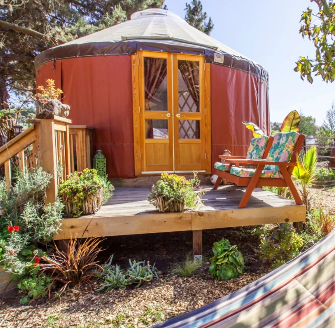 Luxury Mongolian Yurt safari tent in Henan province