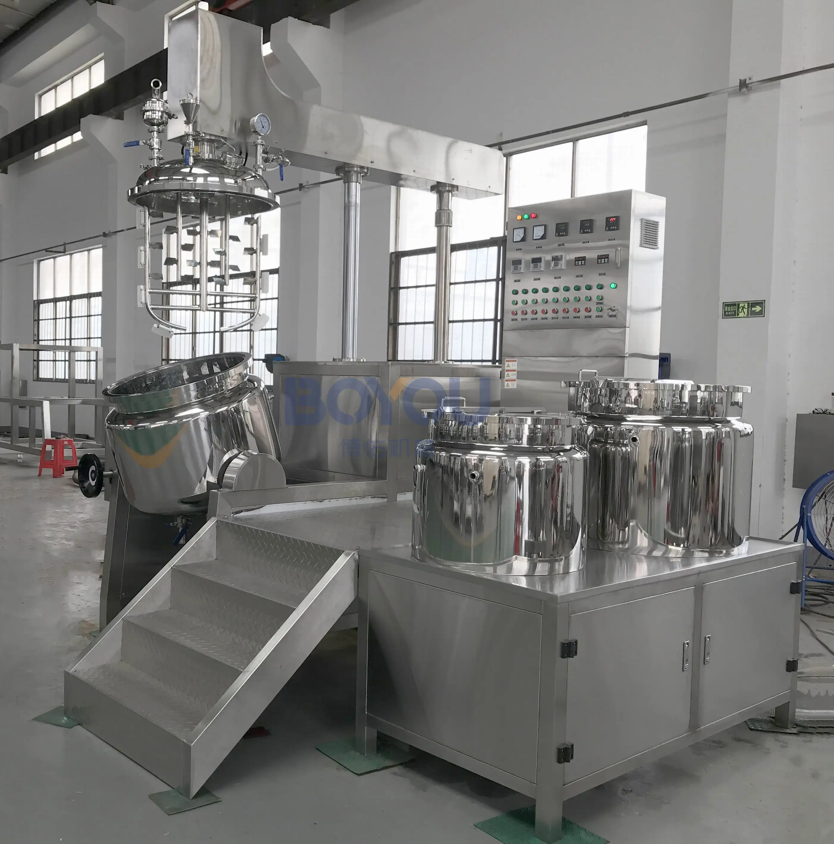 Factory Price Equipment Cosmetic Homogenizer Mixer Shear 50 L Lab Gel Mixing Machine