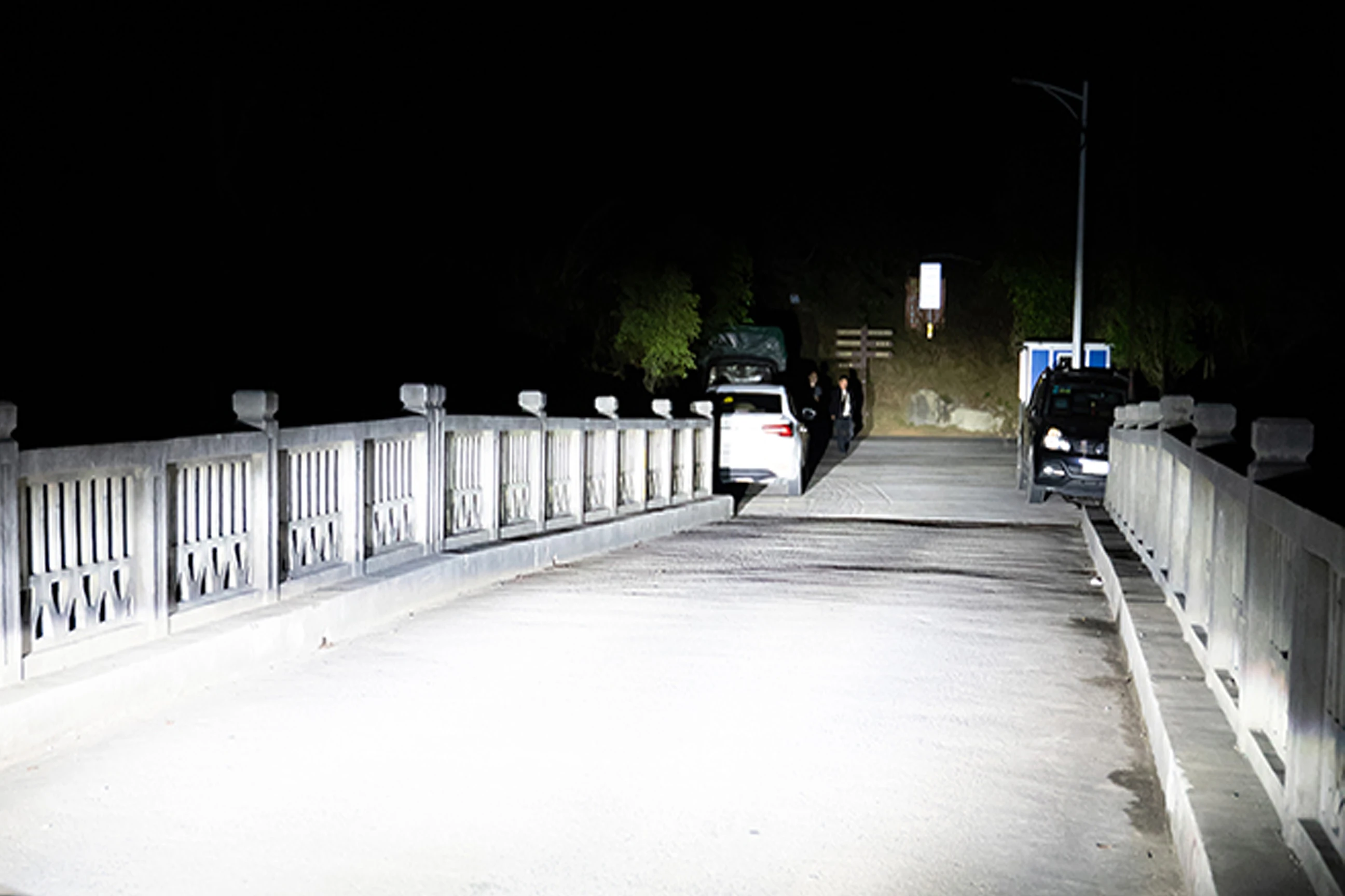 LED flash light bar 9-30v auxiliary led light grow bar for car led work light bars