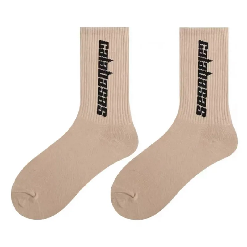OEM Designer Fashion Custom Mens Knit Embroidered Cotton Cycling Outdoor Sport Unisex Socks For Men Crew Socks Custom Socks