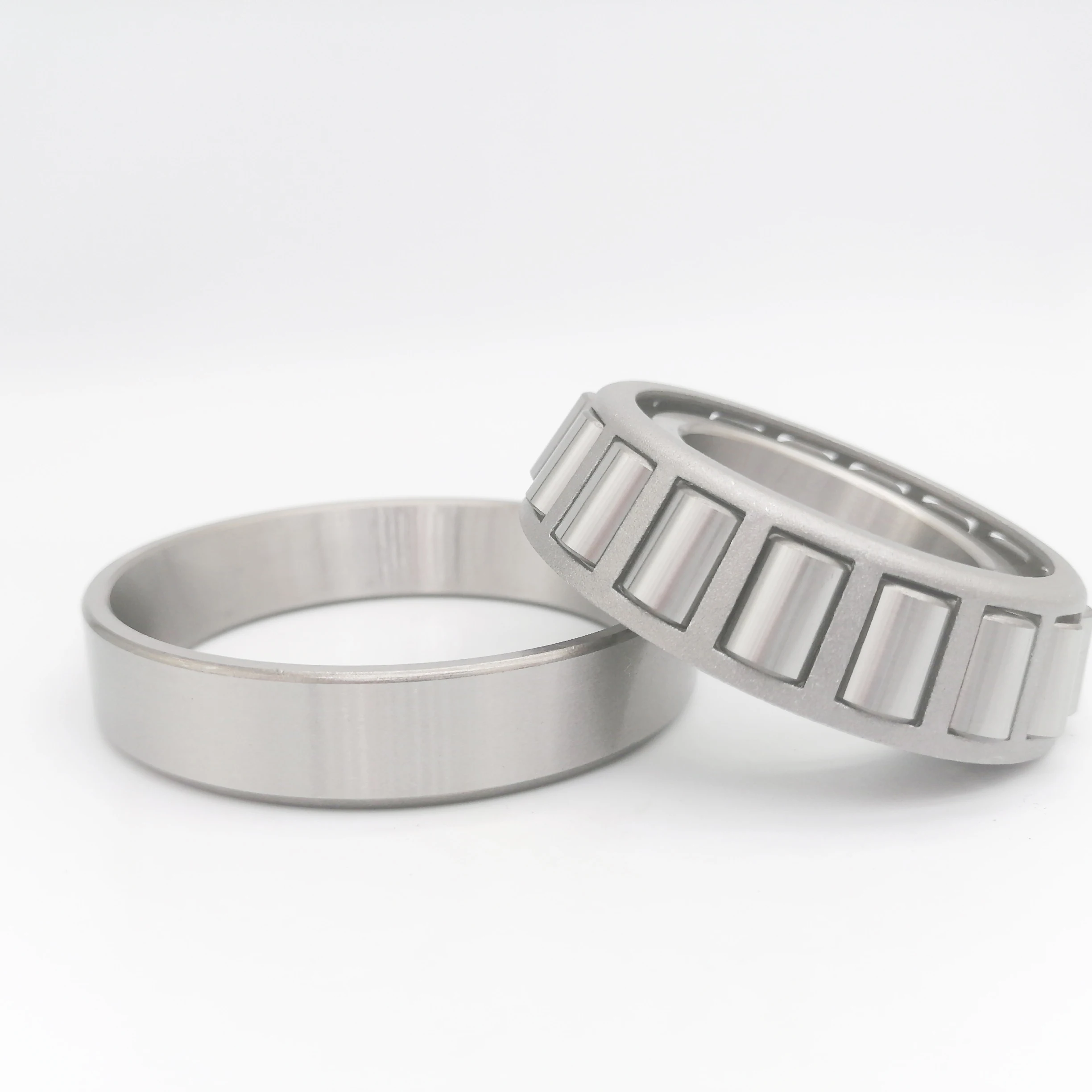 
2020 New Electric Wrench bearings with Low Price 32205 ZWZ Bearings Tapered Roller Bearing 