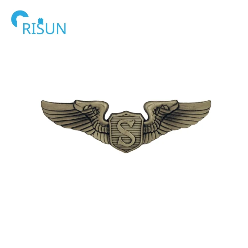 Factory Manufacturer 3D Wing Pins Custom Metal Aviator Wings Pin Senior Aircrew Wing Lapel Pin Badge