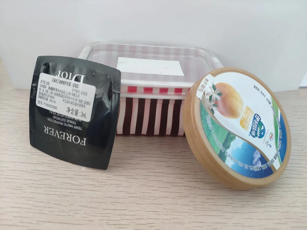 Высококачественная автоматическая машина для нанесения этикеток сверху и снизу и двухсторонняя наклейка этикеток