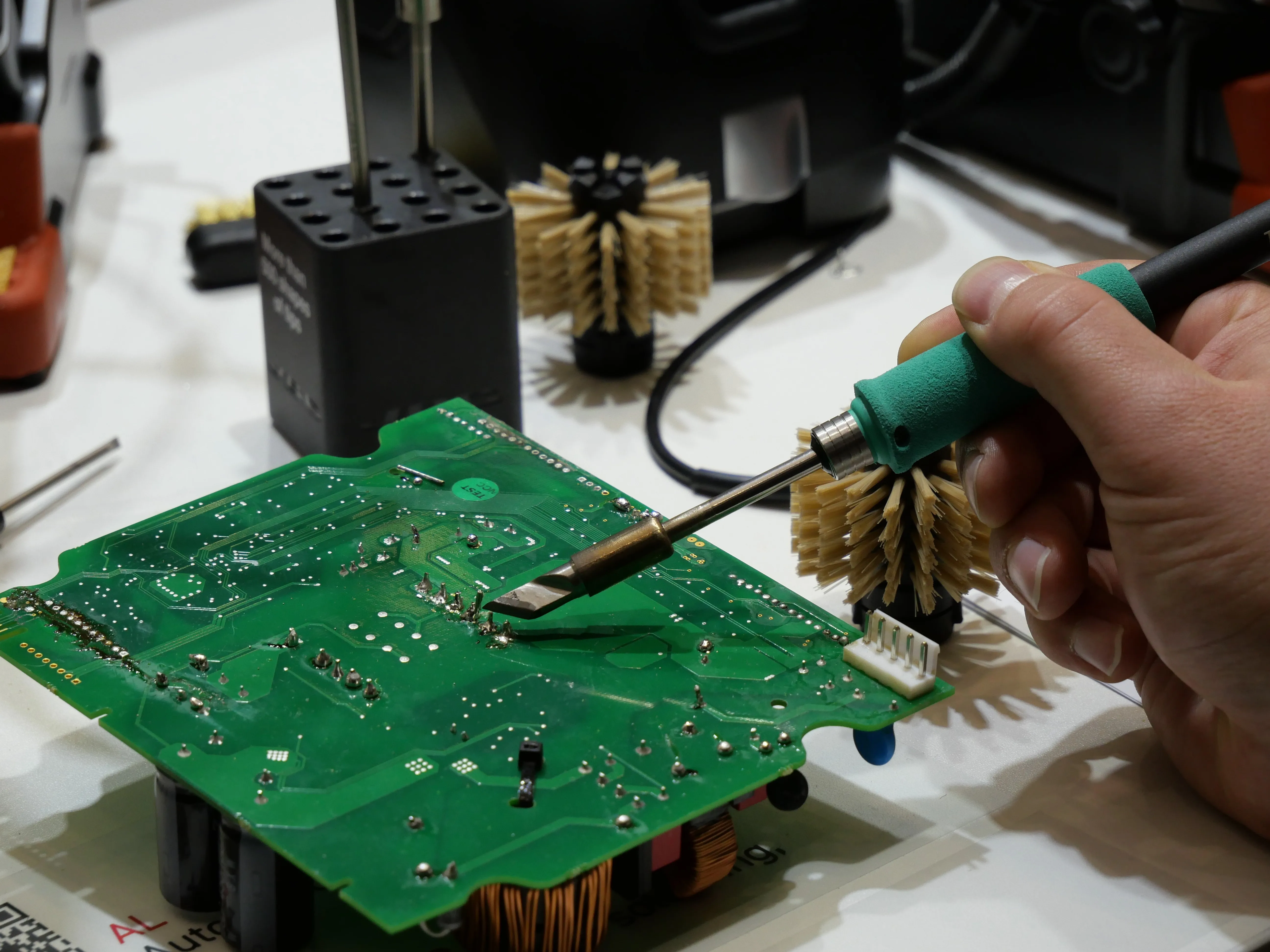 WEIDINGER Suitable For Soldering And Rework Of Smd Components Rework Station Soldering Jbc Cp Desoldering Station